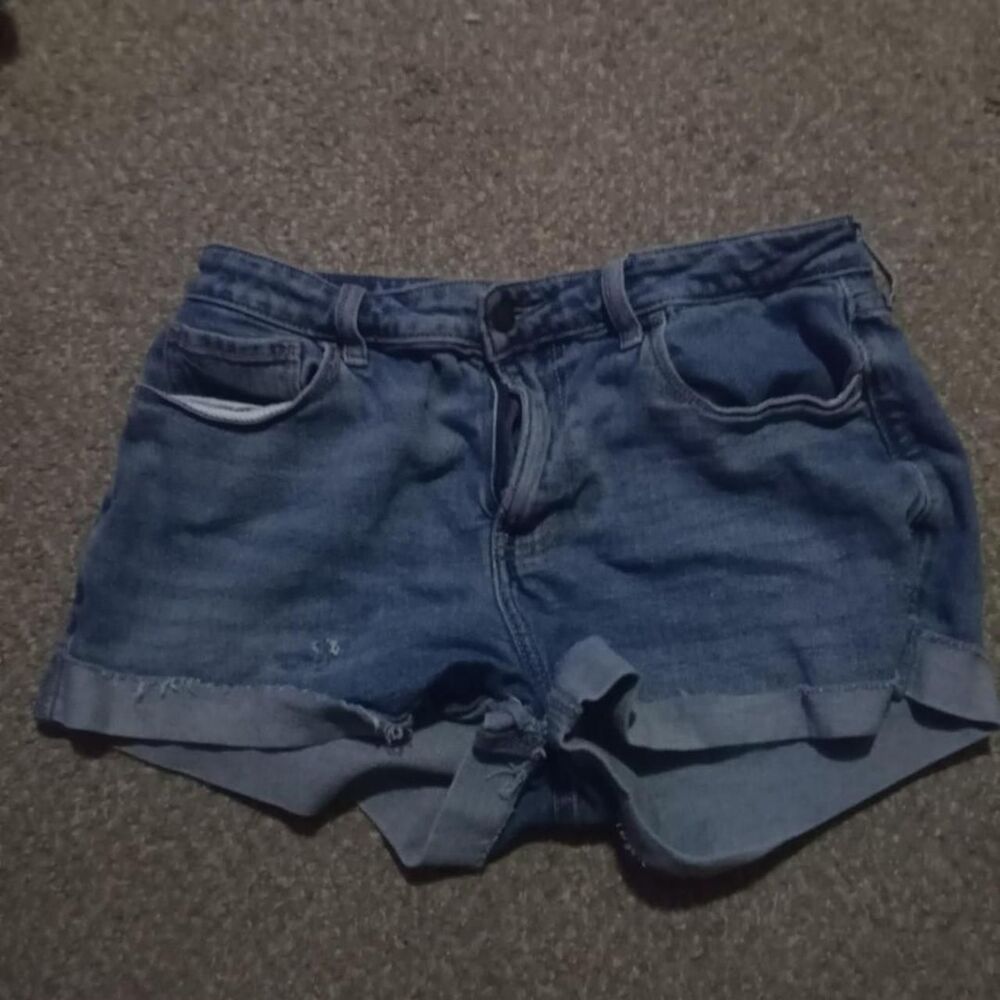 Hollister-co Women's Blue and Navy Shorts
